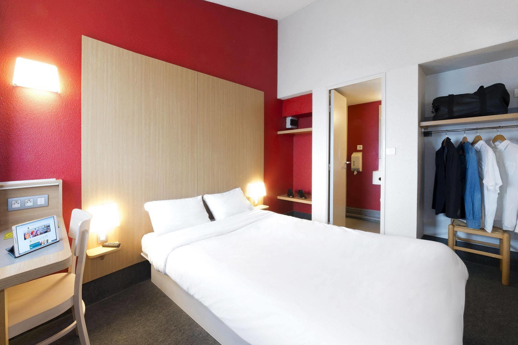 B&B Hotel Nantes Parc Expos La Chapelle ภายนอก รูปภาพ