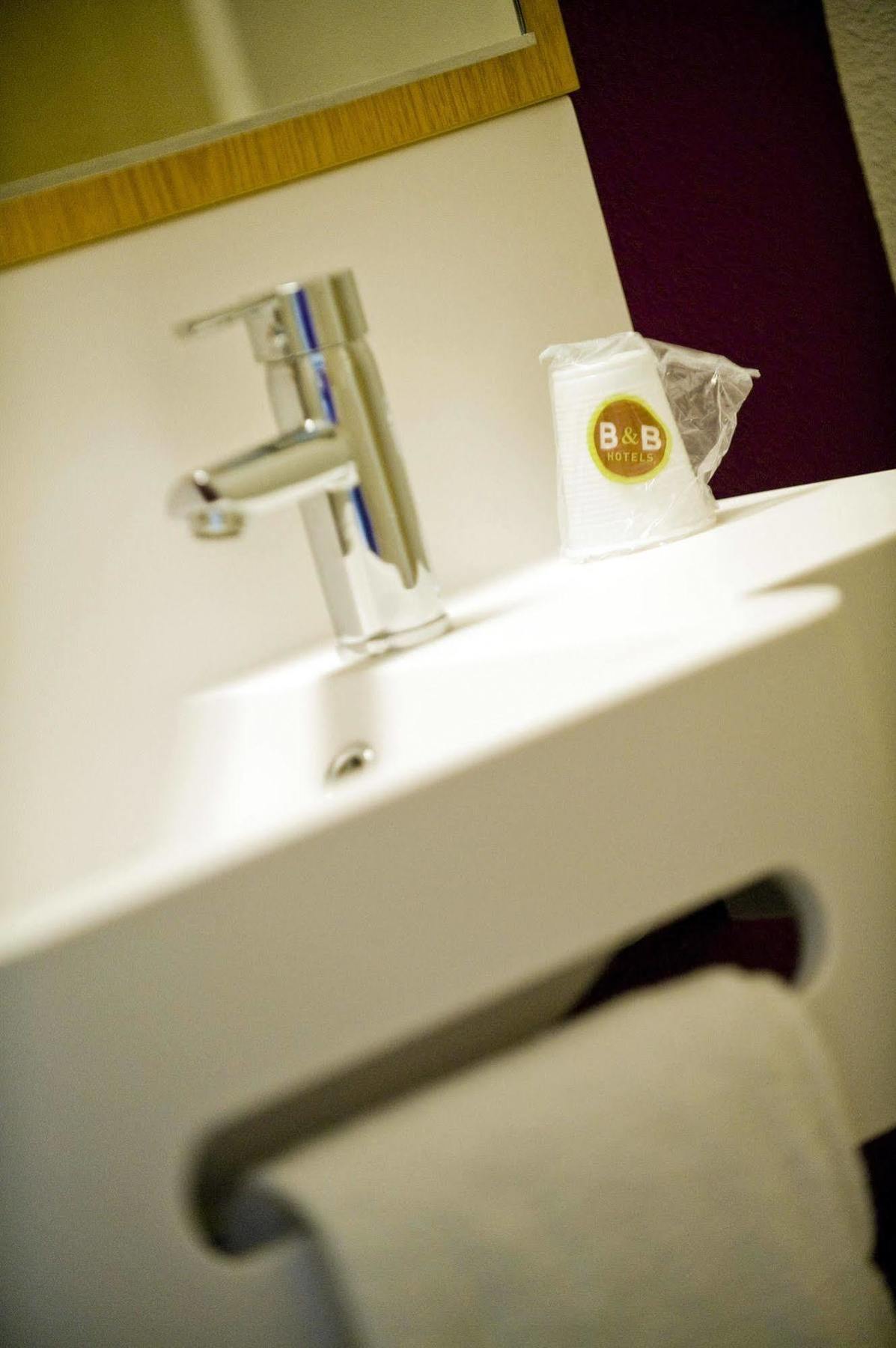 B&B Hotel Nantes Parc Expos La Chapelle ภายนอก รูปภาพ