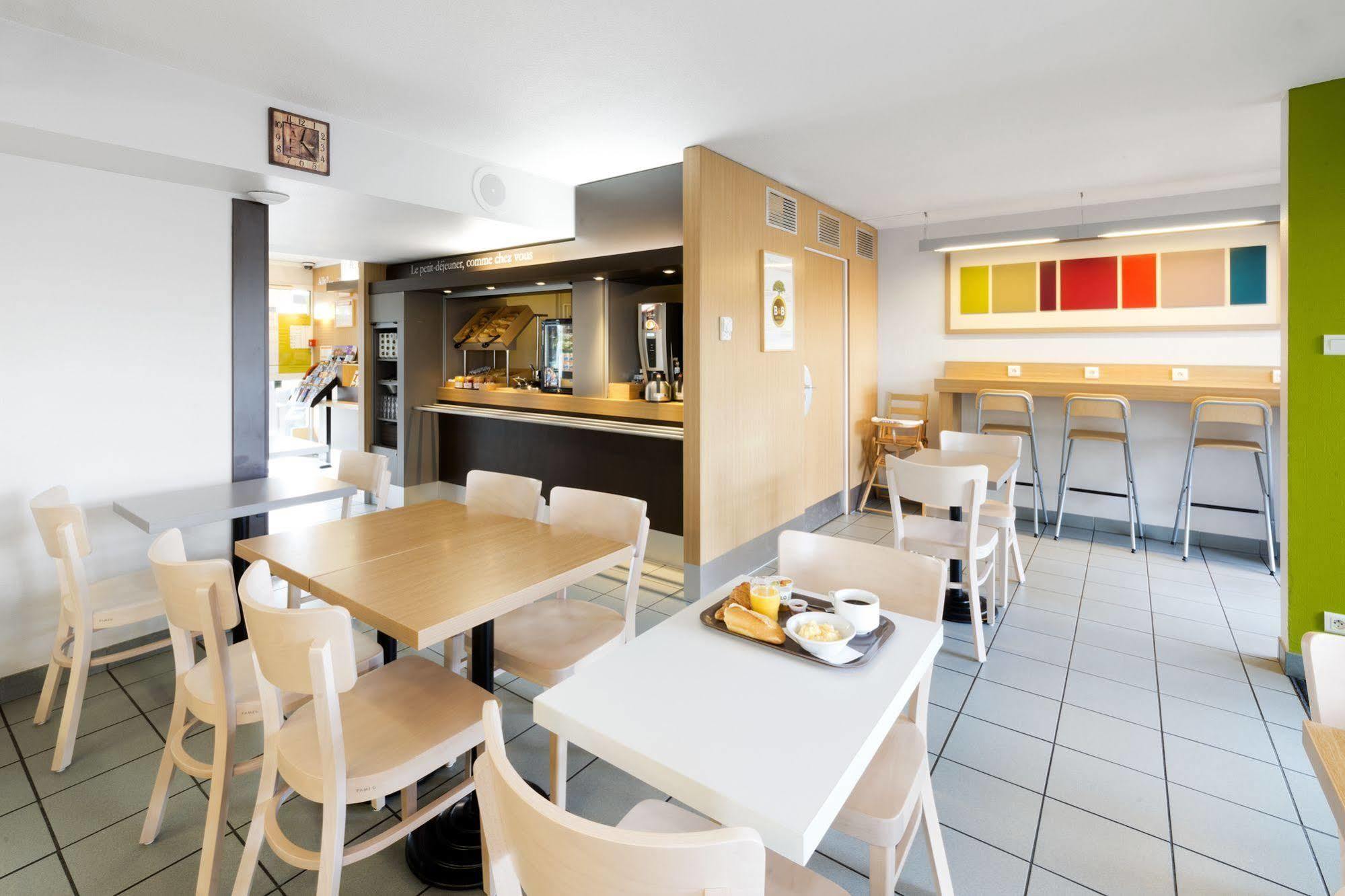 B&B Hotel Nantes Parc Expos La Chapelle ภายนอก รูปภาพ