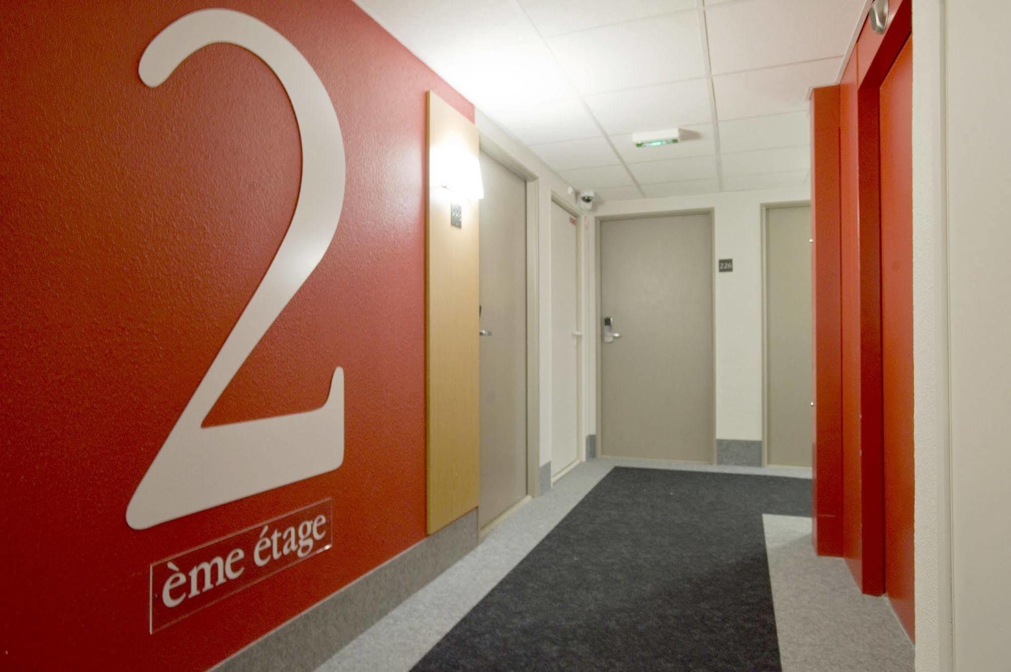 B&B Hotel Nantes Parc Expos La Chapelle ภายนอก รูปภาพ
